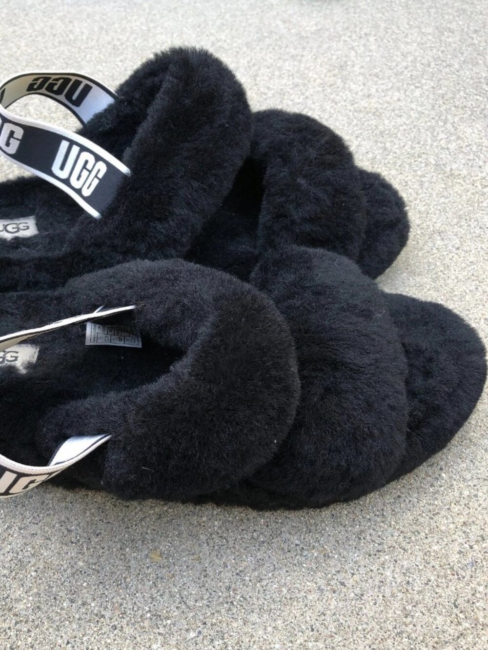 UGG AUSTRALIA Women's Oh Yeah Slide Slippers Size 9 1107953 Black Shoes Sandals